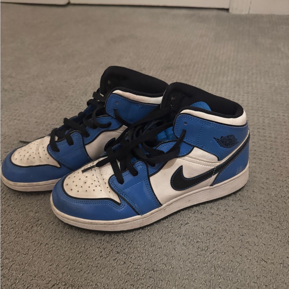 Nike Blue and White Sneakers Unisex Mids